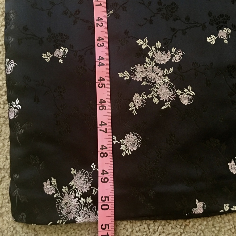 Robbie Bee Asian Inspired Dress - Picture 8 of 8